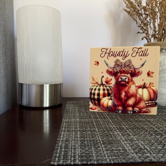 Charming Highland Cow 'Howdy Fall' Home or Office Decor for Autumn - Picture 4 of 13